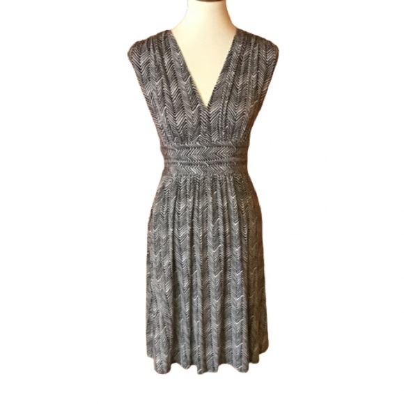 Plenty by Tracy Reese Niki Crayon Chevron Midi Dress - Picture 1 of 12